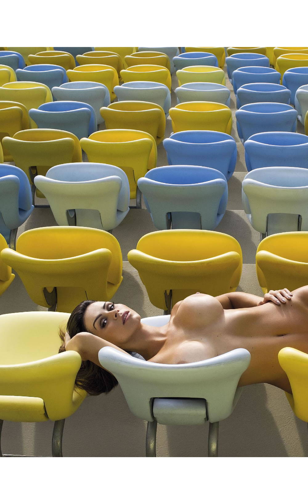 Revista Playboy  2015 03 Tatiane Cravinho15