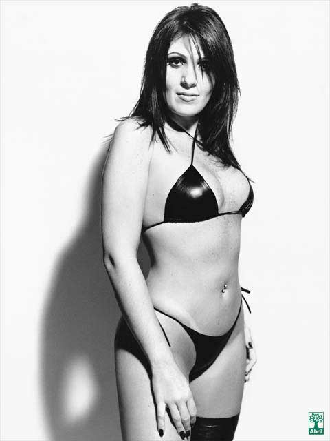 334 Revista Playboy  2002 05 LekaLeka 05