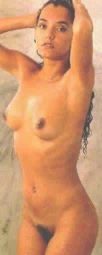 487 Revista Playboy  1993 05 Monica Carvalho10