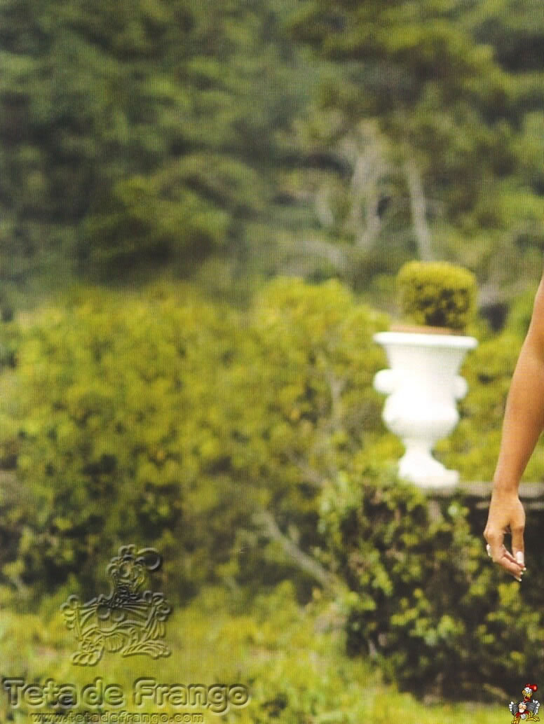 321 Revista Playboy  2009 09 Especial Tati Princesa do FunkScan 091001 0054