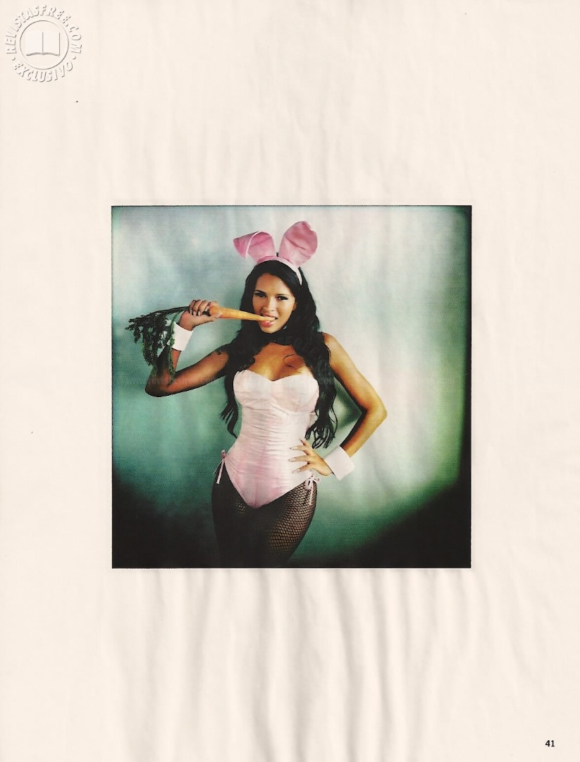 247 Revista Playboy  2011 04 Especial Ariadna BBB 11037