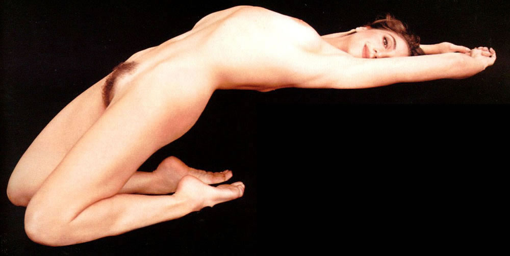 045 Revista Playboy  1997 08 Marisa OrthMarisa Orth 14