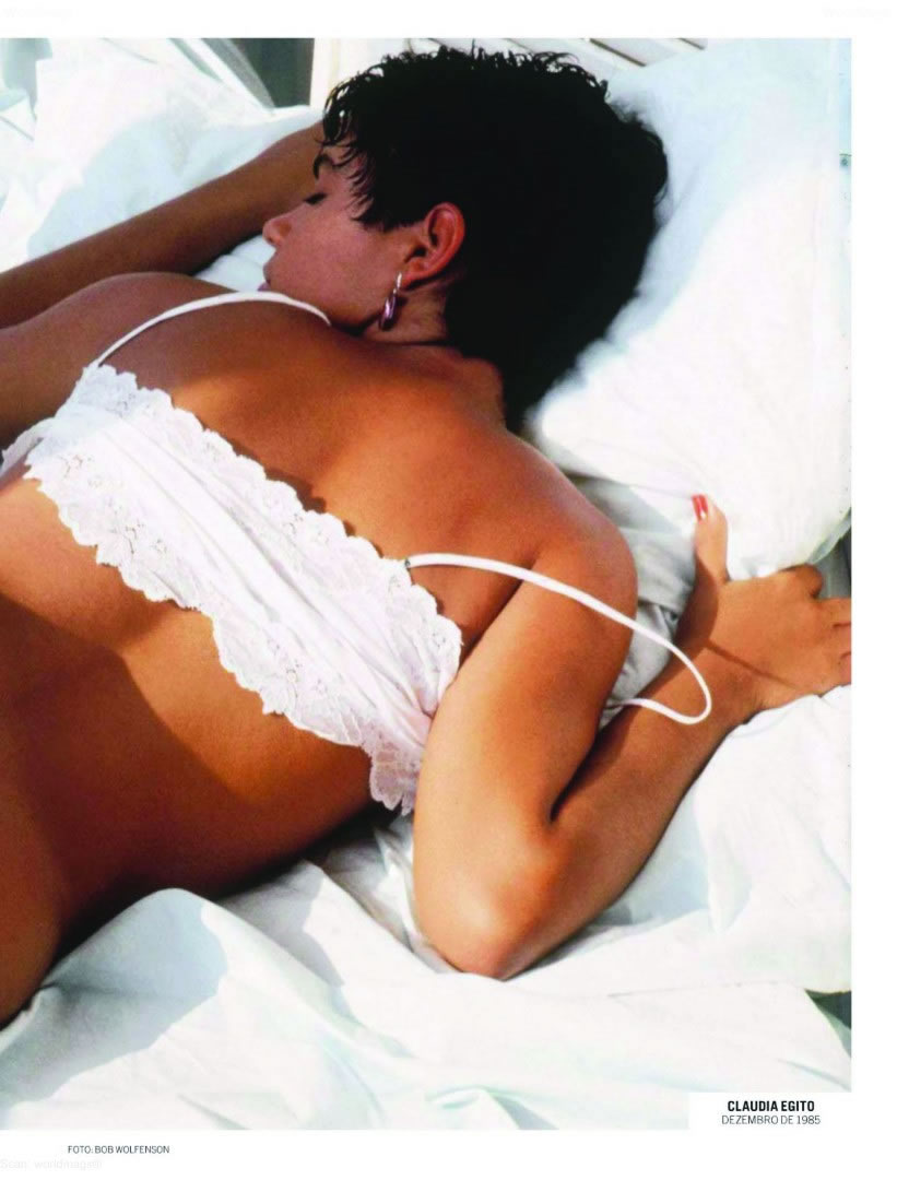 062 Revista Playboy  2010 10 Nicole Bahls039