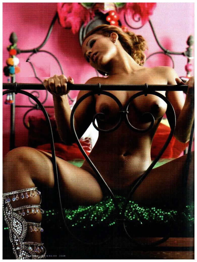 Revista Playboy  2009 02 Jessica MaiaPb Brasil 2009 02 Jessica Maia Scan Page 08