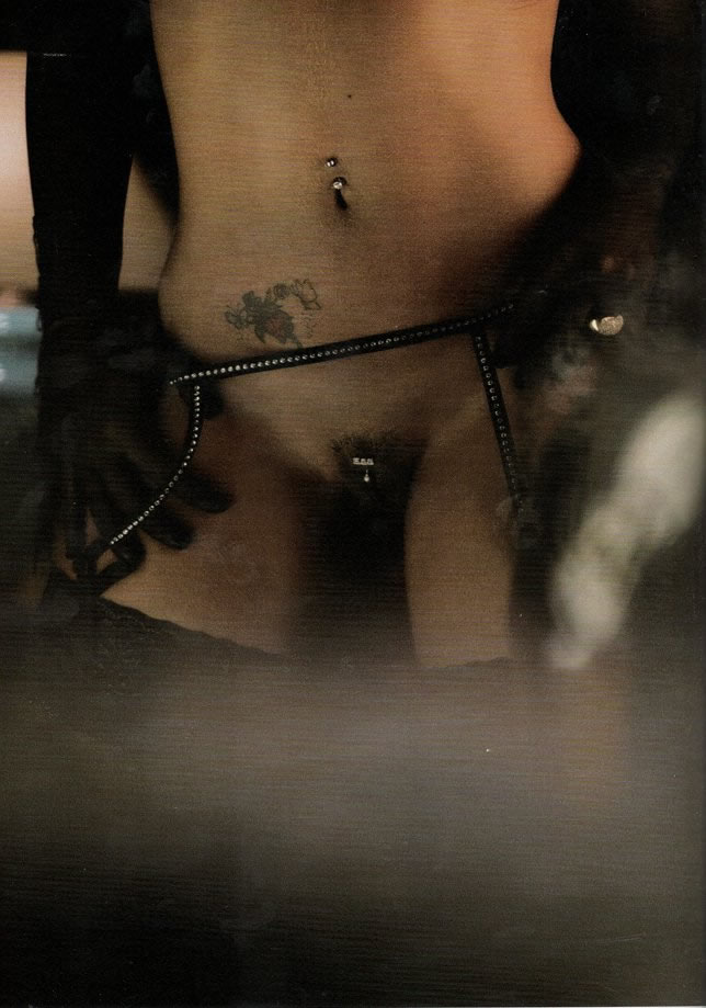 Revista Playboy  2009 08 Priscila BBB9pri bbb playboy 19