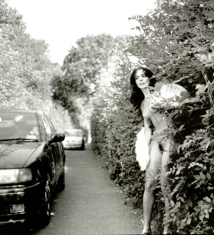 146 Revista Playboy  1997 11 Mylla ChristieMylla Christie 16