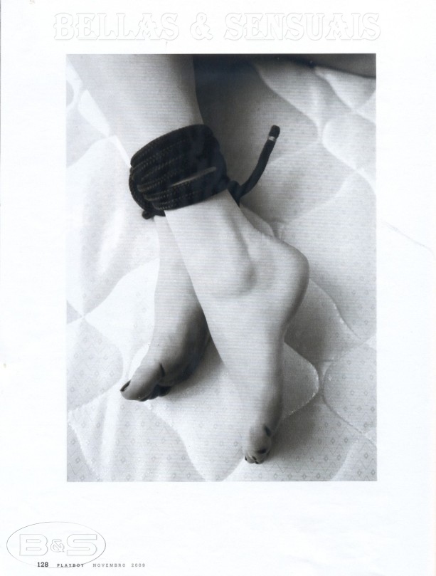 689 Revista Playboy  2009 11 Fernanda Young010