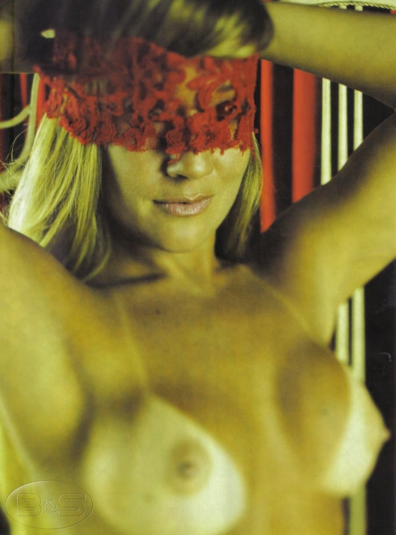 498 Revista Playboy  2009 10 Especial Vivi Fernandes021