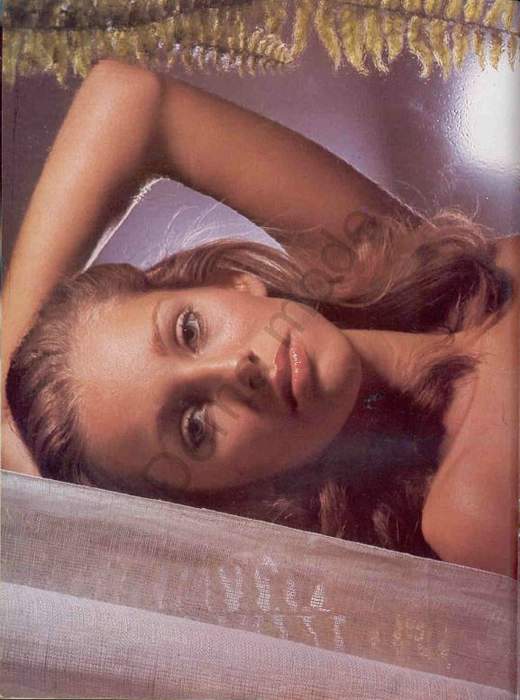 791 Revista Playboy  1975 08 Livia Mund10