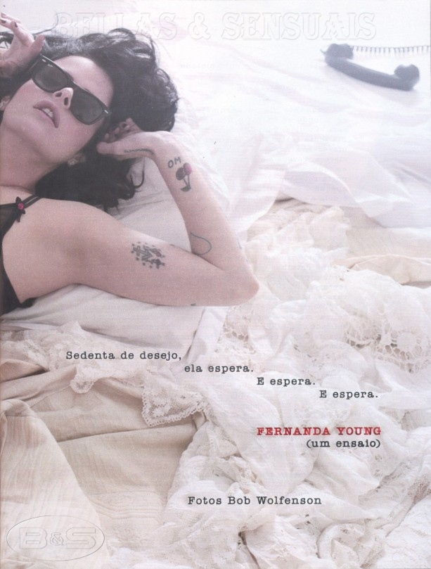 841 Revista Playboy  2009 11 Fernanda Young003