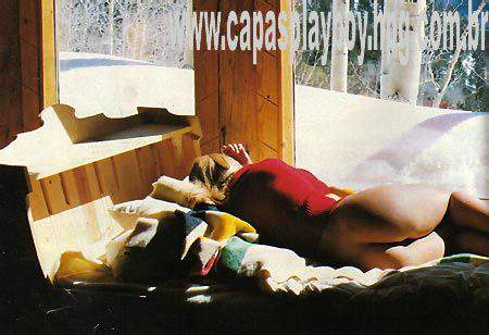 850 Revista Playboy  1996 05 Paula Burlamaqui17
